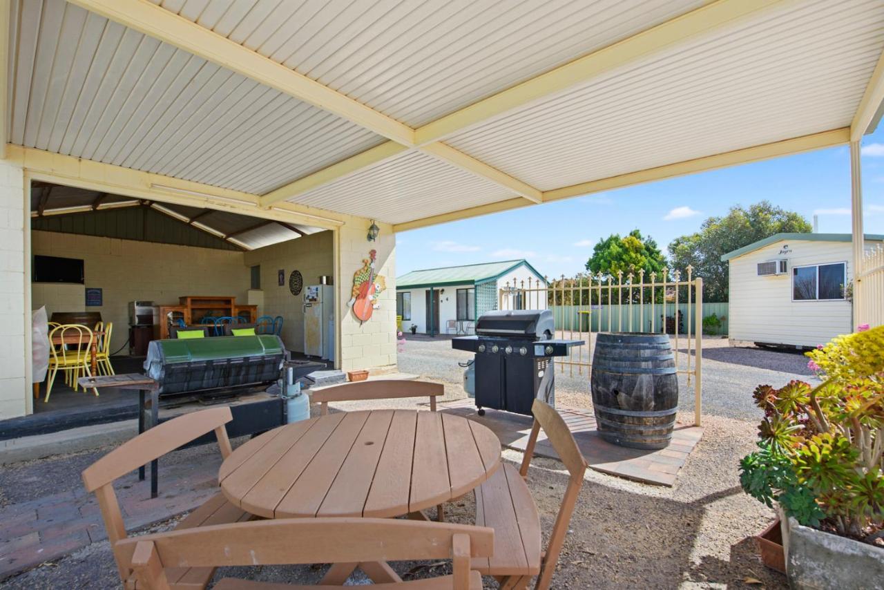 蒙塔湾酒店 Port Moonta 外观 照片